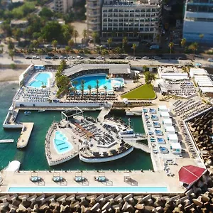 Riviera And Lounge, ***** Beirut